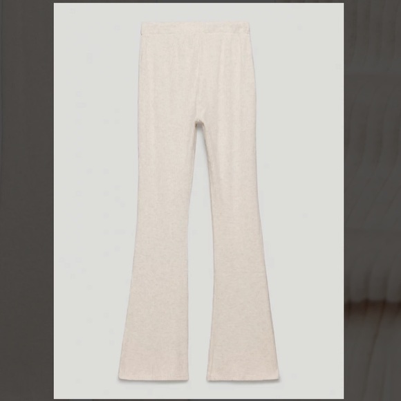 NWT Babaton Top and Bottom Time Set (s bottom, m top) - Picture 3 of 12